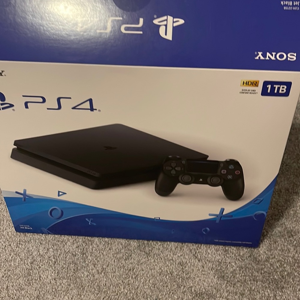 PS4